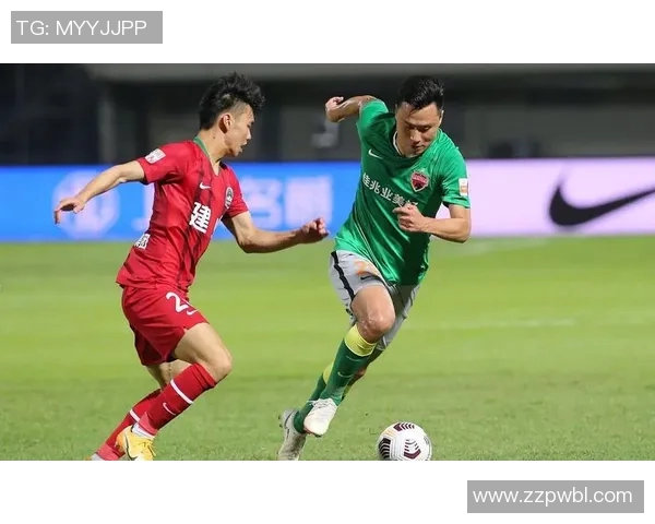 广州足球队以66分领跑杯赛积分榜展现强劲实力和夺冠希望 广州足球队以66分领跑杯赛积分榜展现强劲实力和夺冠希望