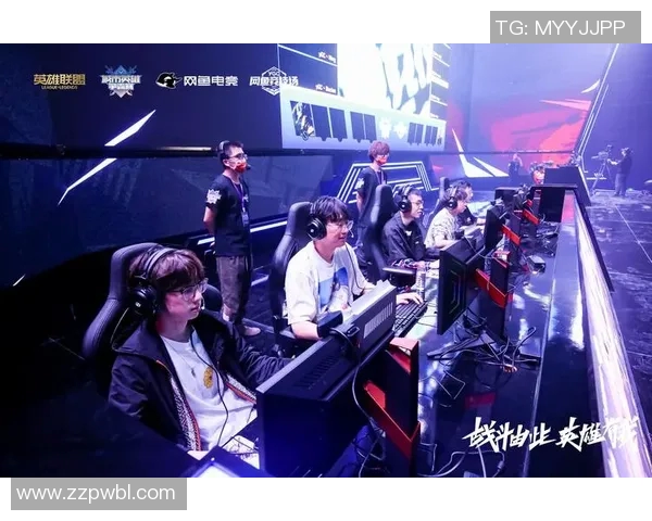 刘芳专访：从新手到职业选手的英雄联盟成长之路回顾